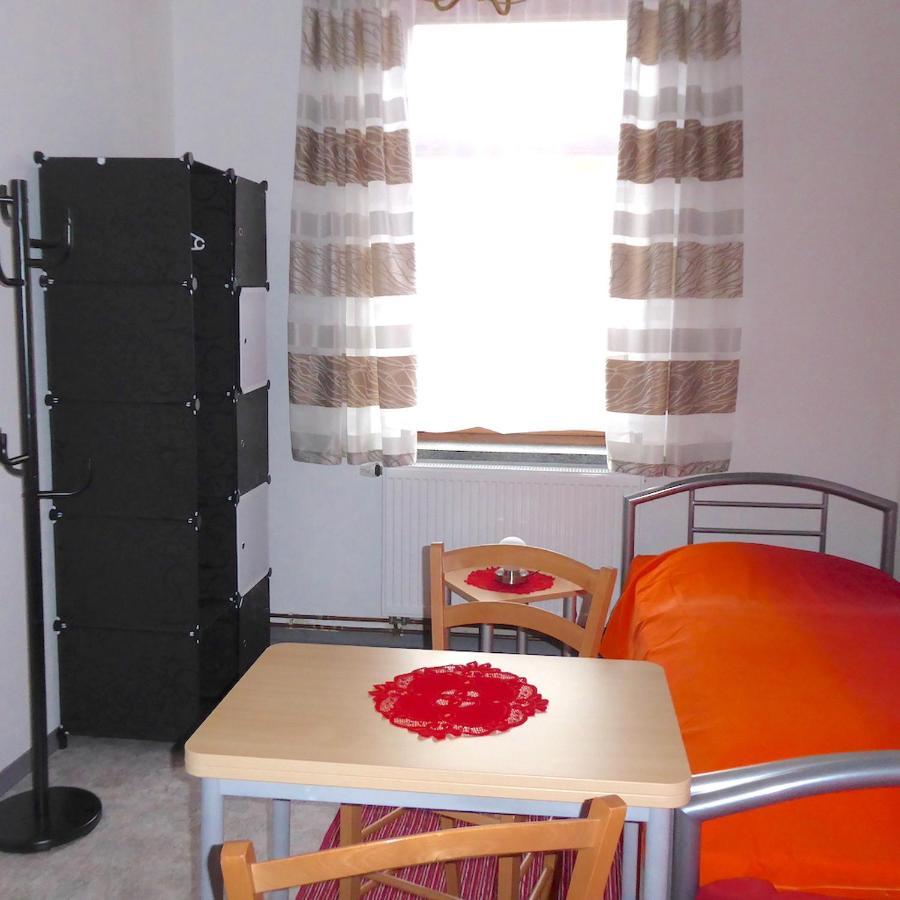 Probstzella Pension Bahnmeister מראה חיצוני תמונה